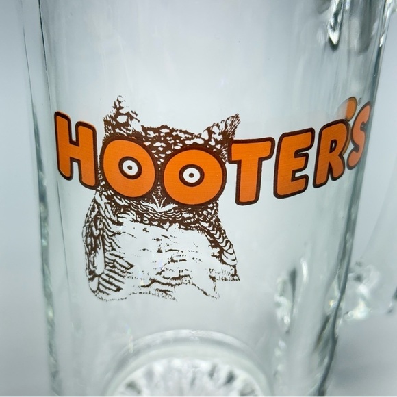 Hooters Beer Stein - Picture 6 of 8